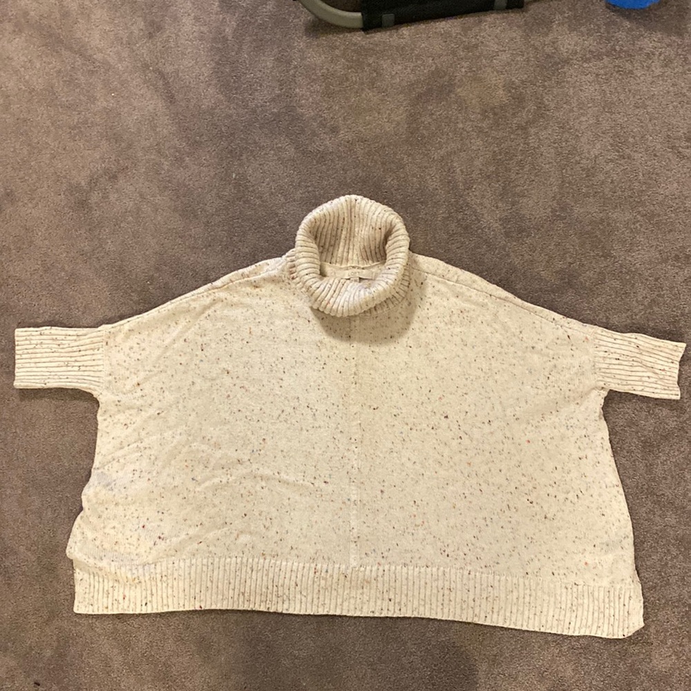 Loft Multi-color - cream sweater - short sleeve